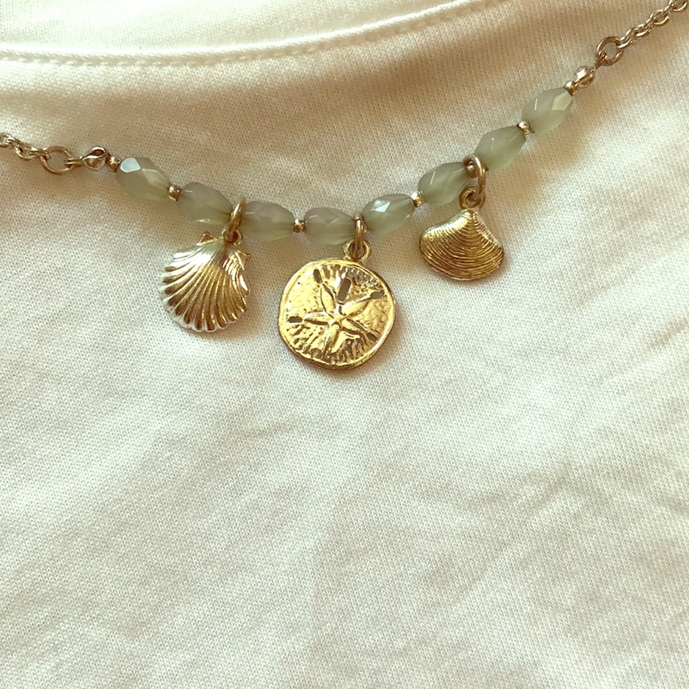 Beach necklace